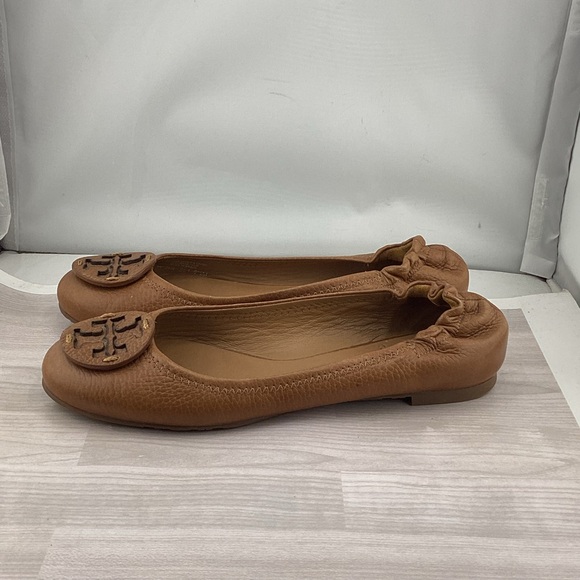 Tory Burch Tan Leather Flats - Picture 4 of 5